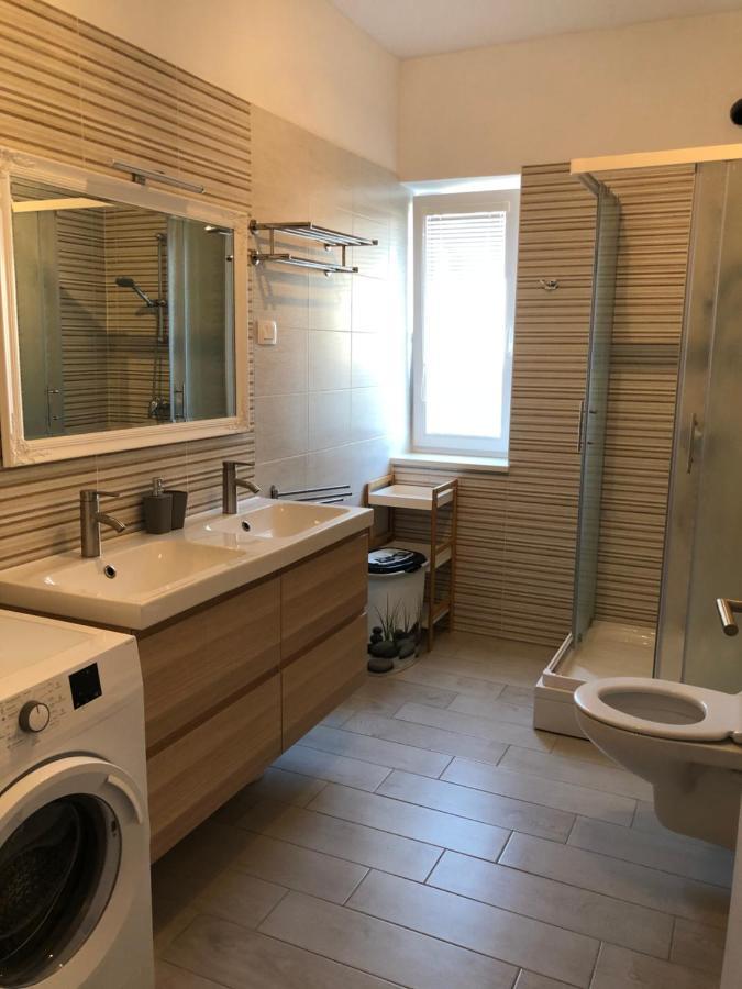 Apartmaji Meduza 2 이졸라 외부 사진