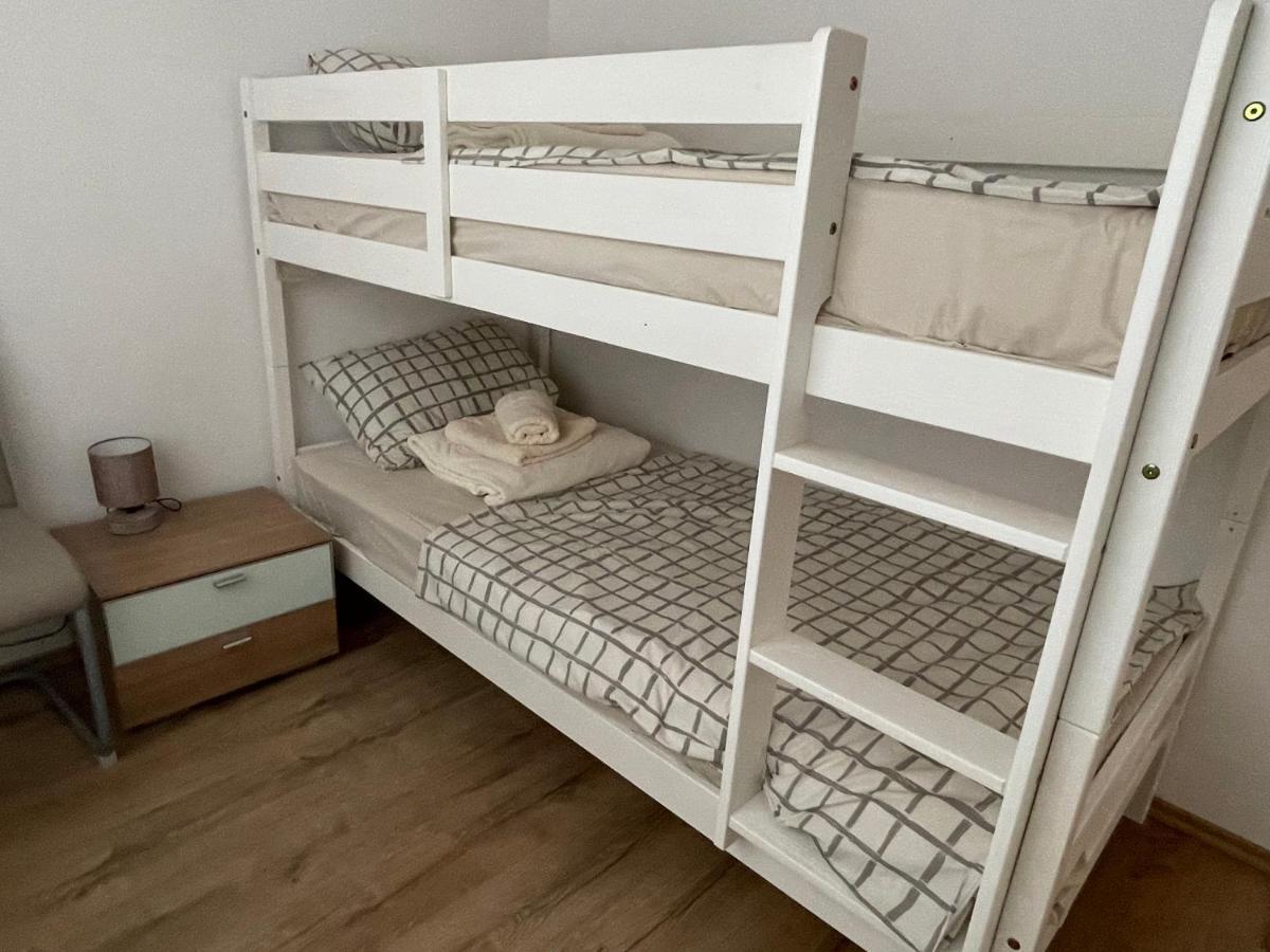 Apartmaji Meduza 2 이졸라 외부 사진