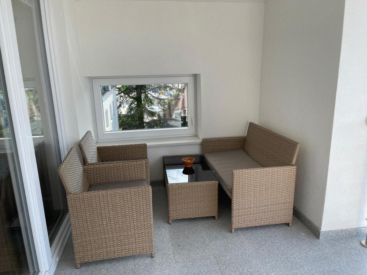 Apartmaji Meduza 2 이졸라 외부 사진